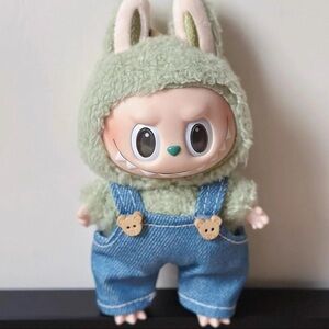 Labubu clothes ( not including labubu)